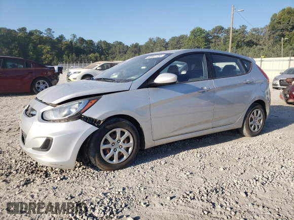 2013 Hyundai Accent GS with VIN KMHCT5AE6DU125705, listed as a Copart auction lot 68941154 with 195,930 mi miles and Clean Title. Bid and sale history available at carsss.com. Image 1.