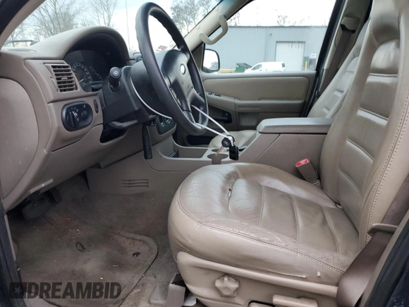 2002 Ford Explorer XLT with VIN 1FMDU73E22ZB40650, listed as a Copart auction lot 44473375 with Not Provided miles and Clean Title. Bid and sale history available at DreamBid. Image 7.