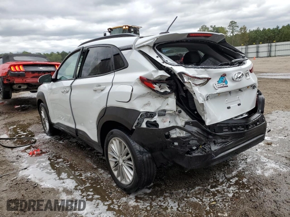 2020 Hyundai Kona SEL with VIN KM8K2CAA0LU584615, listed as a Copart auction lot 61799882 with 32,206 mi miles. Bid and sale history available at carsss.com. Image 3.