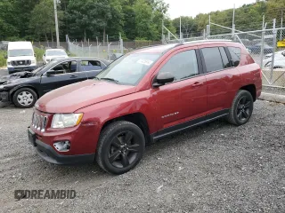 2013 Jeep Compass High Altitude with VIN 1C4NJCEA4DD273026, listed as a Copart auction lot 71425914 with 97,801 mi miles and Non Repairable. Bid and sale history available at carsss.com. Image 1.