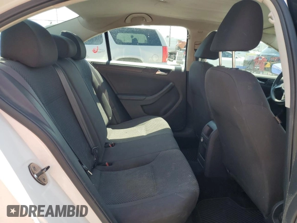 2014 Volkswagen Jetta S with VIN 3VW2K7AJ2EM356471, listed as a Copart auction lot 60475395 with 147,201 mi miles and Clean title. Bid and sale history available at DreamBid. Image 10.