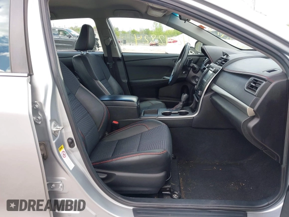 2015 Toyota Camry XLE z VIN 4T1BF1FK3FU956947, wystawiony jako IAAI lot #42342824 z przebiegiem 222 565 mil mil oraz . Historia ofert i sprzedaży dostępna na DreamBid. Obrazek 5.