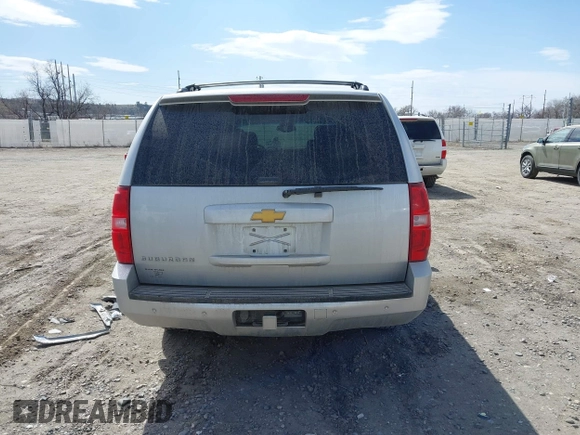 2013 Chevrolet Suburban LT with VIN 1GNSKJE78DR108955, listed as a IAAI auction lot 42004032 with 114,729 mi miles and . Bid and sale history available at DreamBid. Image 16.