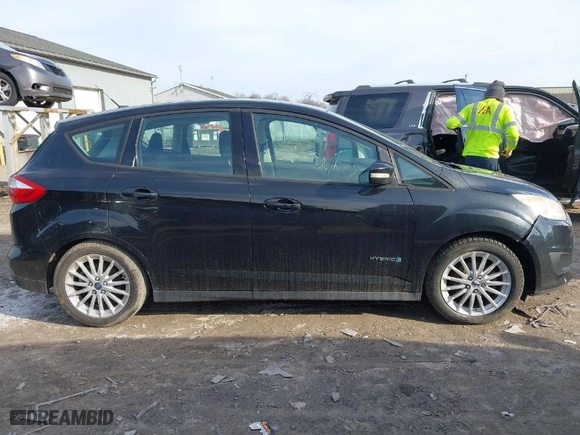 2014 Ford C-Max Hybrid SE with VIN 1FADP5AUXEL520973, listed as a IAAI auction lot 41834258 with 112,980 mi miles. Bid and sale history available at carsss.com. Image 13.