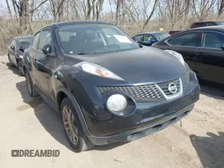 2011 Nissan Juke SL with VIN JN8AF5MR6BT003208, listed as a IAAI auction lot 41819929 with 150,388 mi miles. Bid and sale history available at carsss.com. Image 1.
