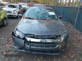 2011 Ford Fusion SEL with VIN 3FAHP0CG3BR109214, listed as a IAAI auction lot 40759895 with 160,343 mi miles. Bid and sale history available at carsss.com. Image 6.