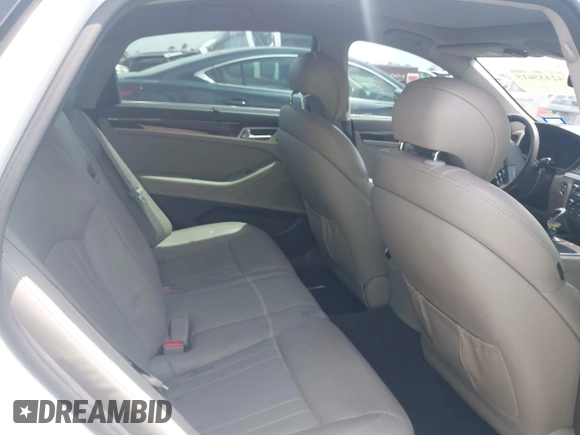 2017 Genesis G80 3.8L с VIN KMHGN4JE4HU184540, выставлен на аукционе IAAI как лот 42435615 с пробегом 98 406 миль миль и . История ставок и продаж доступна на DreamBid. Изображение 8.
