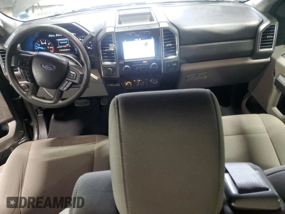2018 Ford Super Duty F-250 SRW XL with VIN 1FT7W2B61JEB56093, listed as a Copart auction lot 43790435 with 45,111 mi miles and Salvage Title. Bid and sale history available at carsss.com. Image 8.