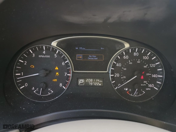 2013 Nissan Pathfinder Platinum with VIN 5N1AR2MN1DC689249, listed as a Copart auction lot 46912405 with 208114 miles and Salvage Title. Bid and sale history available at carsss.com. Image 9.