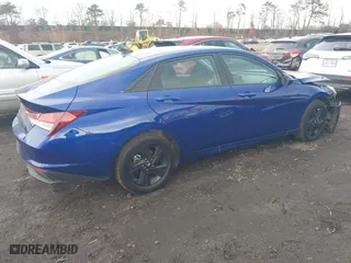 2021 Hyundai Elantra SEL with VIN 5NPLM4AG8MH032708, listed as a IAAI auction lot 41460624 with 51,122 mi miles. Bid and sale history available at carsss.com. Image 4.