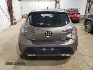 2019 Toyota Corolla Hatchback SE with VIN JTNK4RBE7K3050806, listed as a Copart auction lot 72276794 with 61,904 mi miles and Salvage Title. Bid and sale history available at carsss.com. Image 6.