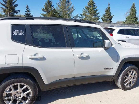 2020 Jeep Renegade Latitude with VIN ZACNJBBB1LPL21425, listed as a IAAI auction lot 42228722 with 78,334 mi miles and . Bid and sale history available at DreamBid. Image 13.