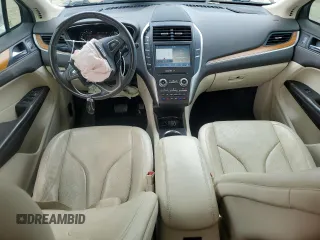 2016 Lincoln MKC Reserve with VIN 5LMCJ3D98GUJ04364, listed as a Copart auction lot 49130795 with 92,822 mi miles and Salvage title. Bid and sale history available at DreamBid. Image 8.