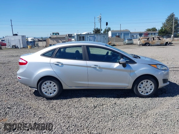 2017 Ford Fiesta S z VIN 3FADP4AJ4HM132253, wystawiony jako IAAI lot #42020157 z przebiegiem 70 942 mil mil oraz . Historia ofert i sprzedaży dostępna na DreamBid. Obrazek 13.