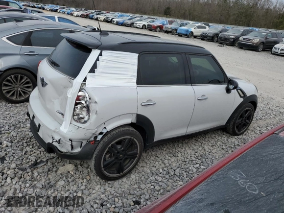 2012 MINI Countryman S with VIN WMWZC3C52CWP20082, listed as a Copart auction lot 47286305 with 60,968 mi miles and Salvage Title. Bid and sale history available at DreamBid. Image 3.