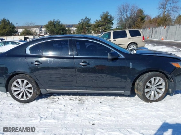 2014 Lincoln MKS with VIN 1LNHL9DK8EG600981, listed as a IAAI auction lot 41359187 with 158589 miles. Bid and sale history available at carsss.com. Image 13.