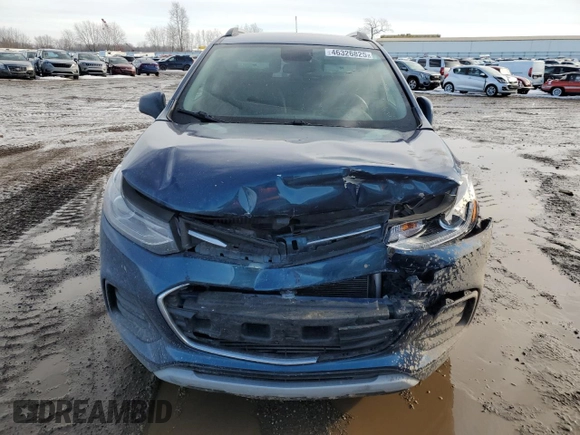 2019 Chevrolet Trax LT with VIN 3GNCJLSB2KL390560, listed as a Copart auction lot 46326825 with 98,469 mi miles and Clean Title. Bid and sale history available at carsss.com. Image 5.