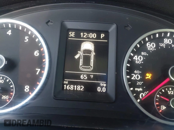 2015 Volkswagen Tiguan R-Line with VIN WVGAV7AX2FW115582, listed as a IAAI auction lot 42215389 with 168,182 mi miles and . Bid and sale history available at DreamBid. Image 15.