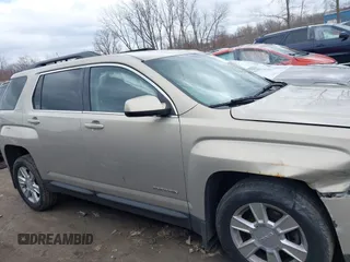 2012 GMC Terrain SLE-2 z VIN 2GKFLTEK4C6358120, wystawiony jako IAAI lot #41861482 z przebiegiem 123 947 mil mil oraz . Historia ofert i sprzedaży dostępna na DreamBid. Obrazek 13.