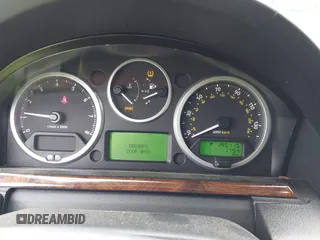 2007 Land Rover LR3 HSE z VIN SALAG25427A420556, wystawiony jako IAAI lot #42383545 z przebiegiem 195 115 mil mil oraz . Historia ofert i sprzedaży dostępna na DreamBid. Obrazek 7.