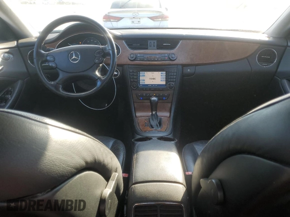 2007 Mercedes-Benz CLS-Class 5.5L with VIN WDDDJ72X97A081639, listed as a Copart auction lot 78200344 with 177,266 mi miles and Salvage Title. Bid and sale history available at carsss.com. Image 8.