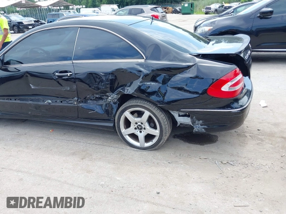 2005 Mercedes-Benz CLK 500 with VIN WDBTJ75JX5F161205, listed as a IAAI auction lot 42747715 with 150,139 mi miles and . Bid and sale history available at DreamBid. Image 6.