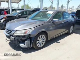 2013 Honda Accord Touring with VIN 1HGCR3F97DA046789, listed as a IAAI auction lot 42321930 with 185,784 mi miles and . Bid and sale history available at DreamBid. Image 18.