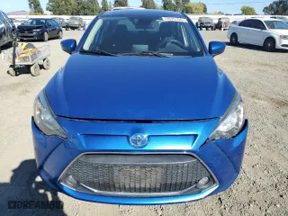2019 Toyota Yaris Sedan L with VIN 3MYDLBYV4KY525495, listed as a Copart auction lot 70625104 with 0 mi miles and Salvage Title. Bid and sale history available at carsss.com. Image 5.