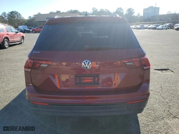 2018 Volkswagen Tiguan SEL with VIN 3VV3B7AX1JM057108, listed as a Copart auction lot 47850745 with 117,632 mi miles and Salvage Title. Bid and sale history available at carsss.com. Image 6.