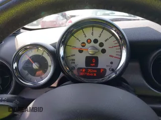 2012 MINI Convertible S с VIN WMWZP3C52CT550179, выставлен на аукционе IAAI как лот 42046285 с пробегом 87 718 миль миль и . История ставок и продаж доступна на DreamBid. Изображение 7.