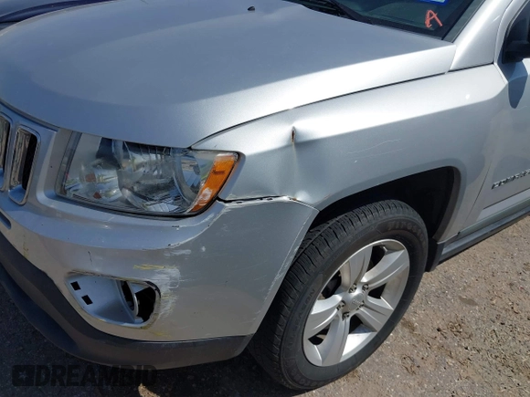 2012 Jeep Compass Sport with VIN 1C4NJCBAXCD503526, listed as a IAAI auction lot 41789658 with 176,698 mi miles. Bid and sale history available at carsss.com. Image 13.