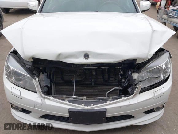 2009 Mercedes-Benz C-Class 3.5L Sport with VIN WDDGF56X89R063778, listed as a IAAI auction lot 42063607 with 107,733 mi miles. Bid and sale history available at carsss.com. Image 6.