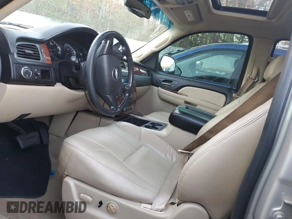 2007 Chevrolet Tahoe LT с VIN 1GNFC13077J260426, выставлен на аукционе Copart как лот 80866964 с пробегом 221 203 миль миль и Списание • Salvage title. История ставок и продаж доступна на DreamBid. Изображение 7.