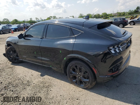 2023 Ford Mustang Mach-E Premium z VIN 3FMTK3SU7PMA64788, wystawiony jako Copart lot #60277685 z przebiegiem 13 837 mil mil oraz Szkoda całkowita • Salvage title. Historia ofert i sprzedaży dostępna na DreamBid. Obrazek 2.