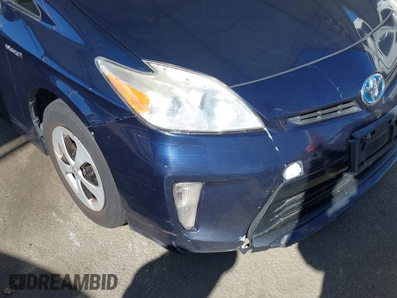 2013 Toyota Prius One with VIN JTDKN3DU8D1689407, listed as a IAAI auction lot 41834806 with 178,826 mi miles and . Bid and sale history available at DreamBid. Image 6.
