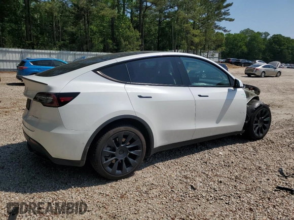 2022 Tesla Model Y Long Range z VIN 7SAYGDEE1NF354633, wystawiony jako Copart lot #55221835 z przebiegiem 53 821 mil mil oraz Szkoda całkowita • Salvage title. Historia ofert i sprzedaży dostępna na DreamBid. Obrazek 3.