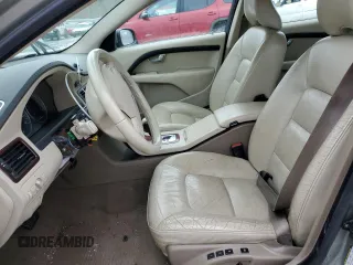 2008 Volvo V70 with VIN YV1BW982581033321, listed as a Copart auction lot 86269014 with 254,223 mi miles and Salvage title. Bid and sale history available at DreamBid. Image 7.