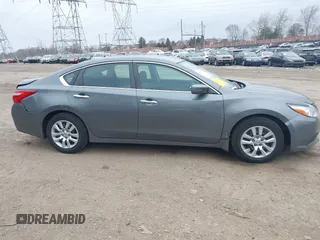 2017 Nissan Altima SV with VIN 1N4AL3AP5HC477001, listed as a IAAI auction lot 41737137 with 87,894 mi miles and . Bid and sale history available at carsss.com. Image 14.