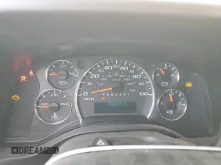 2008 Chevrolet Express Cargo с VIN 1GCFG15X381179884, выставлен на аукционе Copart как лот 45598335 с пробегом 302 445 миль миль и Чистый • Clean title. История ставок и продаж доступна на DreamBid. Изображение 9.
