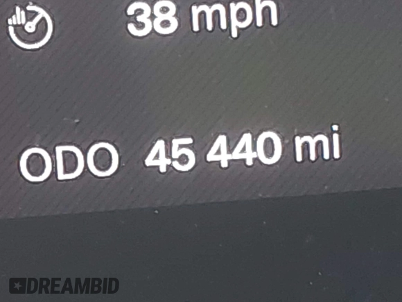 2021 Polestar 2 Launch Edition z VIN LPSED3KA9ML006538, wystawiony jako IAAI lot #42007080 z przebiegiem 45 440 mil mil oraz . Historia ofert i sprzedaży dostępna na DreamBid. Obrazek 15.