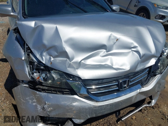 2013 Honda Accord Sdn EX-L with VIN 1HGCR2F89DA206267, listed as a IAAI auction lot 41882372 with Not Provided miles. Bid and sale history available at carsss.com. Image 6.