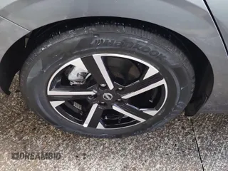 2024 Nissan Sentra SV z VIN 3N1AB8CV2RY295564, wystawiony jako IAAI lot #42796380 z przebiegiem 30 664 mil mil oraz . Historia ofert i sprzedaży dostępna na DreamBid. Obrazek 46.