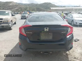 2020 Honda Civic Sedan Sport with VIN 19XFC2F82LE212906, listed as a IAAI auction lot 41915484 with 82,162 mi miles. Bid and sale history available at carsss.com. Image 15.