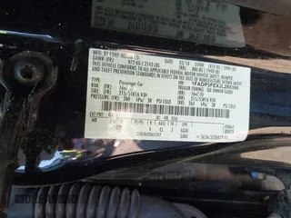 2018 Ford Focus SE with VIN 1FADP3FEXJL286396, listed as a IAAI auction lot 42634912 with 73,769 mi miles and . Bid and sale history available at DreamBid. Image 9.