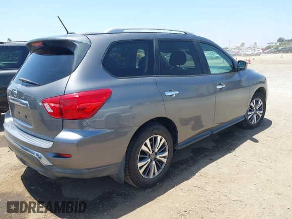 2017 Nissan Pathfinder S with VIN 5N1DR2MN5HC626920, listed as a IAAI auction lot 42557957 with 101,479 mi miles and . Bid and sale history available at DreamBid. Image 4.
