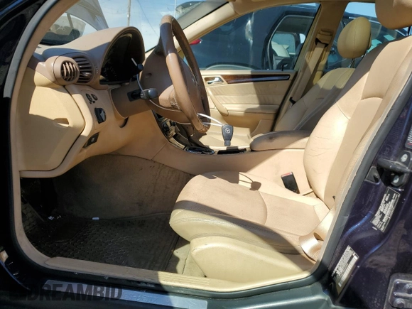 2001 Mercedes-Benz C 320 with VIN WDBRF64J01F046999, listed as a Copart auction lot 74227524 with 111,921 mi miles and Salvage Title. Bid and sale history available at DreamBid. Image 7.