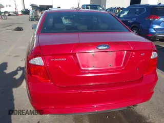 2010 Ford Fusion SE z VIN 3FAHP0HA9AR256835, wystawiony jako IAAI lot #42228249 z przebiegiem 200 519 mil mil oraz . Historia ofert i sprzedaży dostępna na DreamBid. Obrazek 16.
