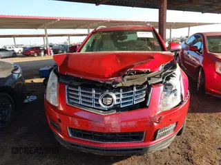 2014 Cadillac SRX Luxury Collection with VIN 3GYFNBE38ES596558, listed as a IAAI auction lot 41463404 with 109,524 mi miles. Bid and sale history available at carsss.com. Image 6.