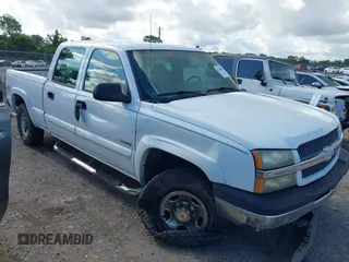 2004 Chevrolet Silverado 2500 LT z VIN 1GCGK23U94F217116, wystawiony jako IAAI lot #42258809 z przebiegiem 158 678 mil mil oraz . Historia ofert i sprzedaży dostępna na DreamBid. Obrazek 1.