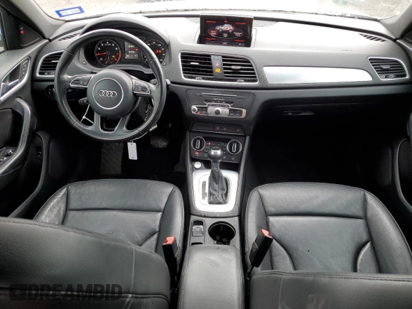 2016 Audi Q3 Premium Plus z VIN WA1BFCFS9GR005327, wystawiony jako Copart lot #50389585 z przebiegiem 105 616 mil mil oraz Szkoda całkowita • Salvage title. Historia ofert i sprzedaży dostępna na DreamBid. Obrazek 8.